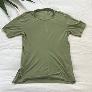 Nike Yoga Training T-Shirt